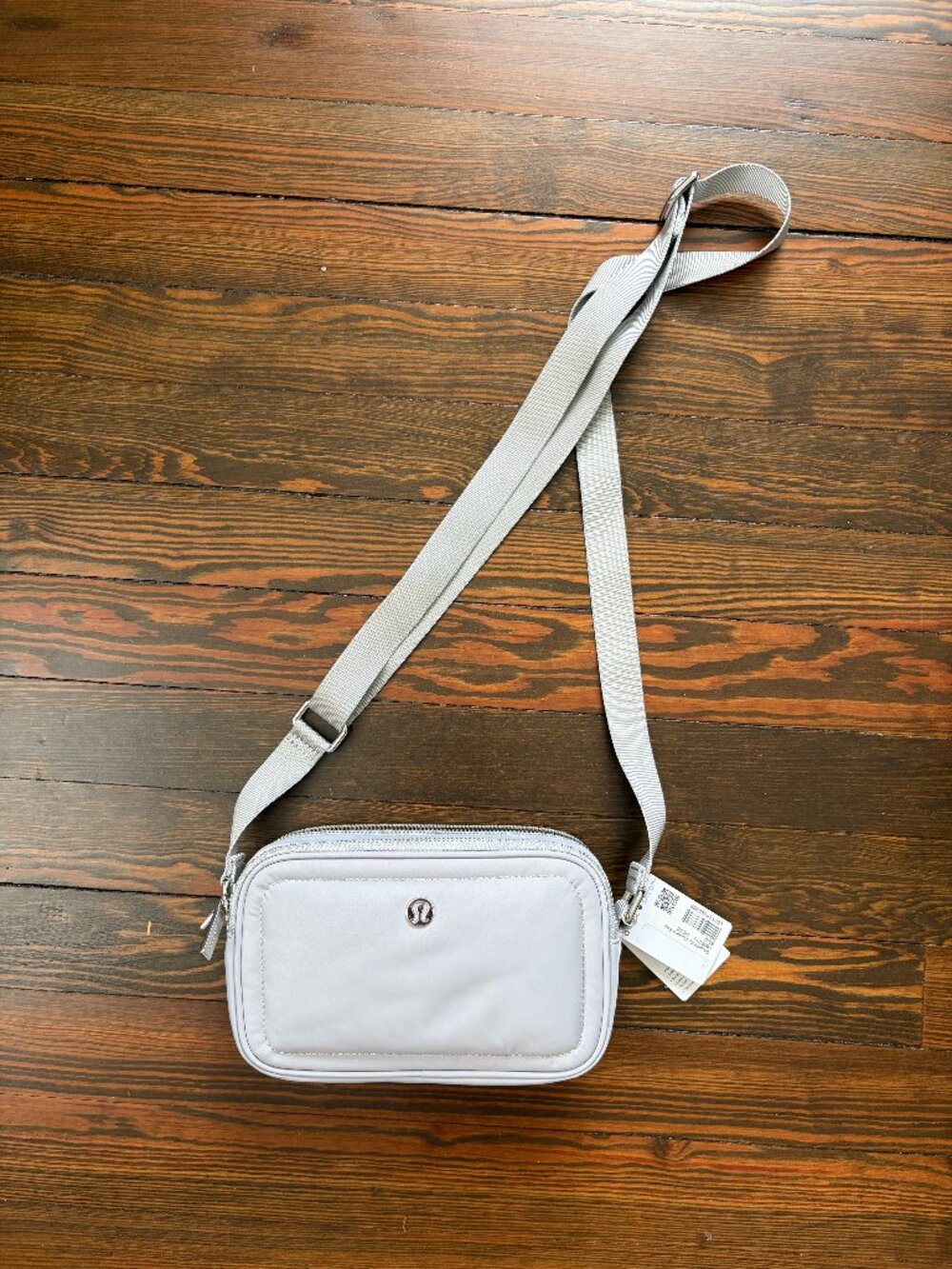 Lululemon light gray camera bag - NWT